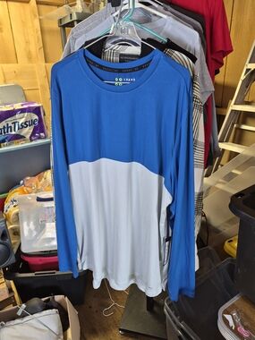 Two-Tone Blue & White Long-Sleeve Performance Tee Bin 52
